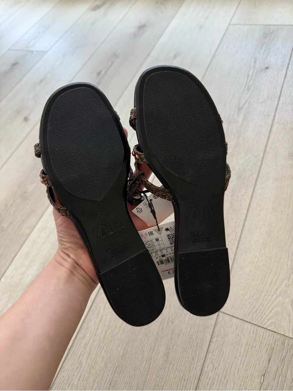 New ZARA Dark Brown Braided Slide Sandals - Picture 3 of 3